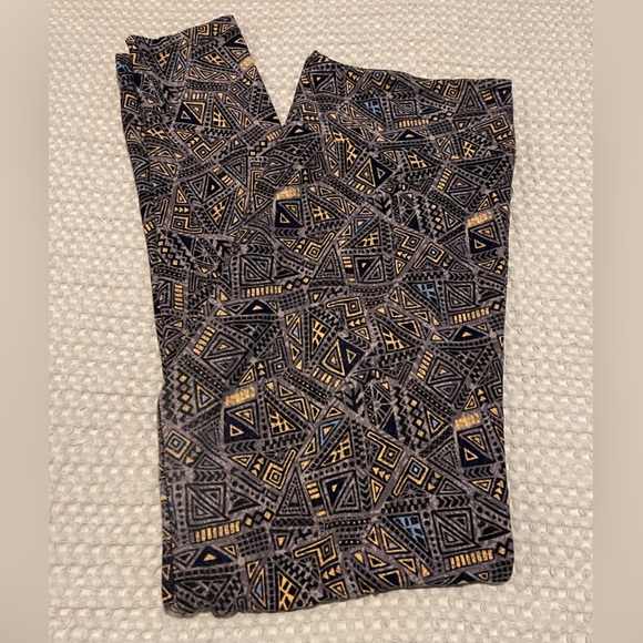 LuLaRoe Grey Leggings – Black & Gold Tribal Print - Picture 1 of 4